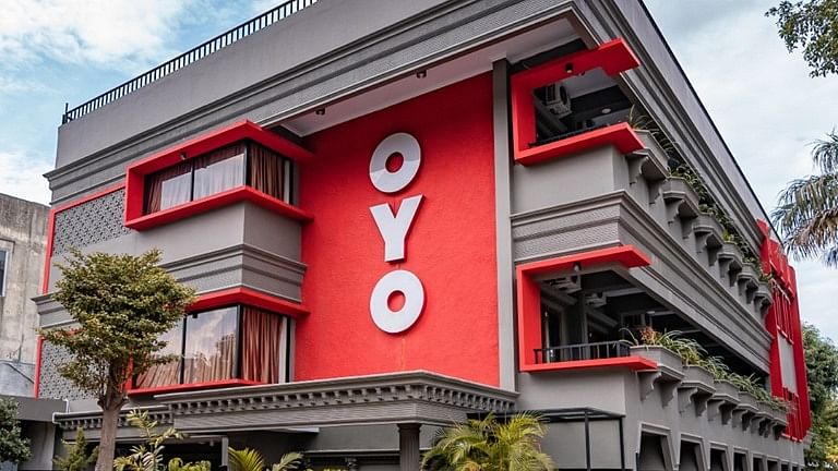 Trending_chaco's tweet photo. Unmarried couples will no longer be allowed to enter #OYO hotels.
#pookie_post https://t.co/jHn5yaZP4S
