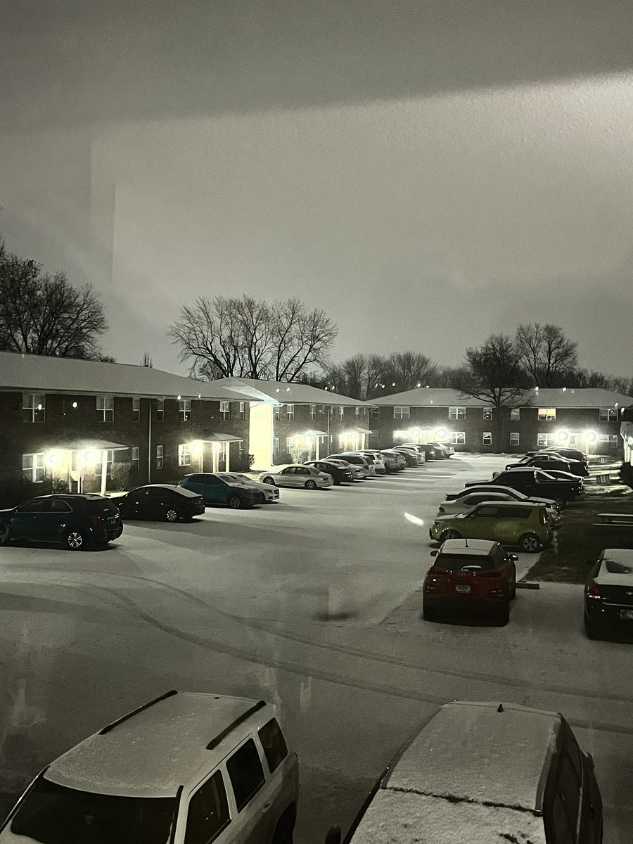 sushi slut 🍣 tweet media