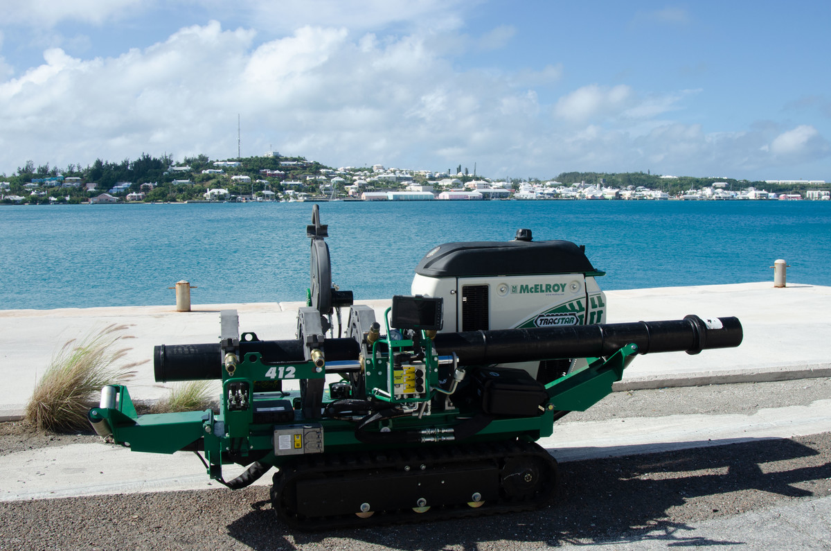 #sundayread To improve potable water and sewer infrastructure, the tropical paradise of Bermuda planned to fuse more than 100,000 linear feet of HDPE pipe that ranged in size from two to eight inches. Read more: press.mcelroy.com/island-state-o… #mcelroymanufacturing #hdpe #pipefusion