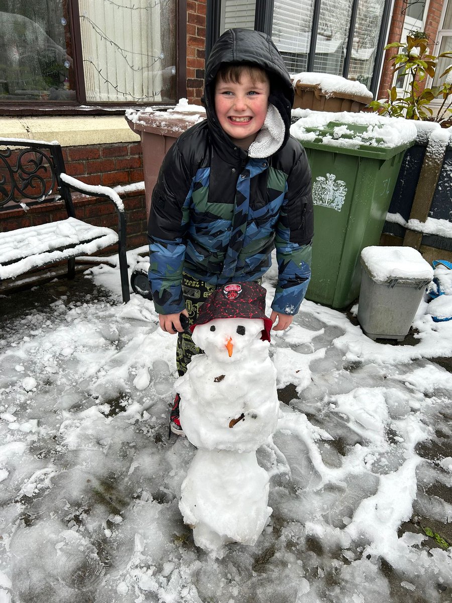 badgerheadno1's tweet image. Couple of extra fans this morning @SalfordDevils