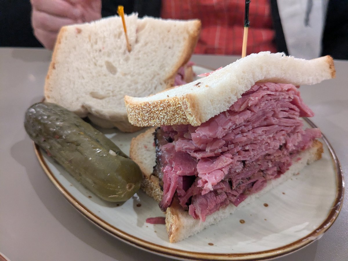 Robert Sietsema tweet media