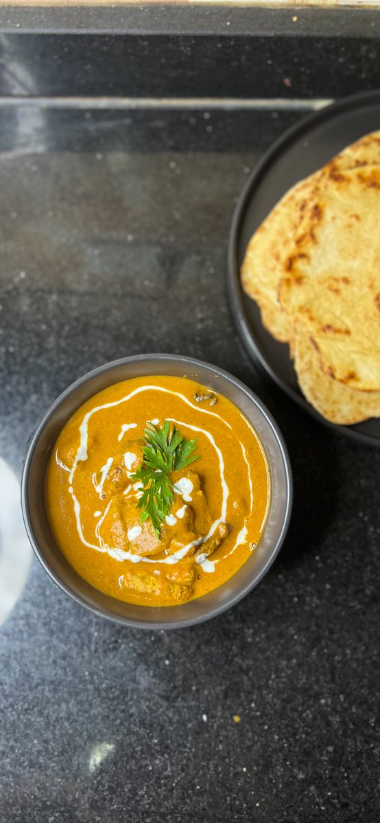 sephirot444's tweet photo. I made butter chicken and naan. https://t.co/1eOM7NMr1b