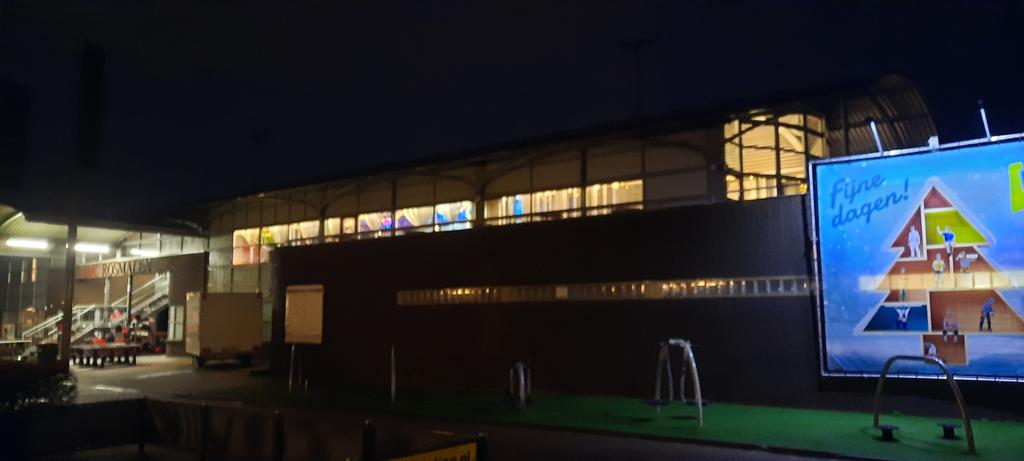 NY receptie OJC, met huldiging Gert Jan van Meurs, met het rood-zwarte hart.