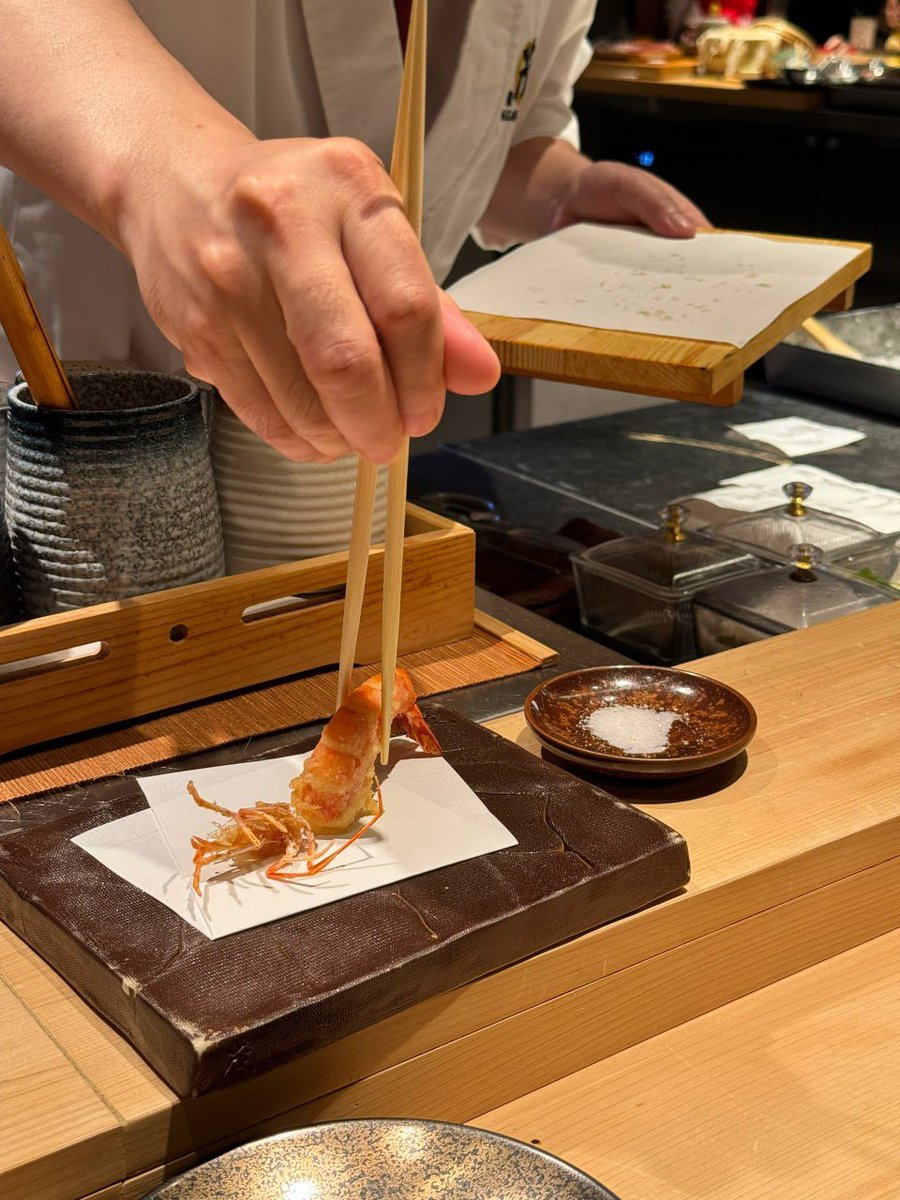 CandyIrmef's tweet image. A bird standing on a tree is never afraid of the branch breaking, because she trusts not the branch but her own wings.