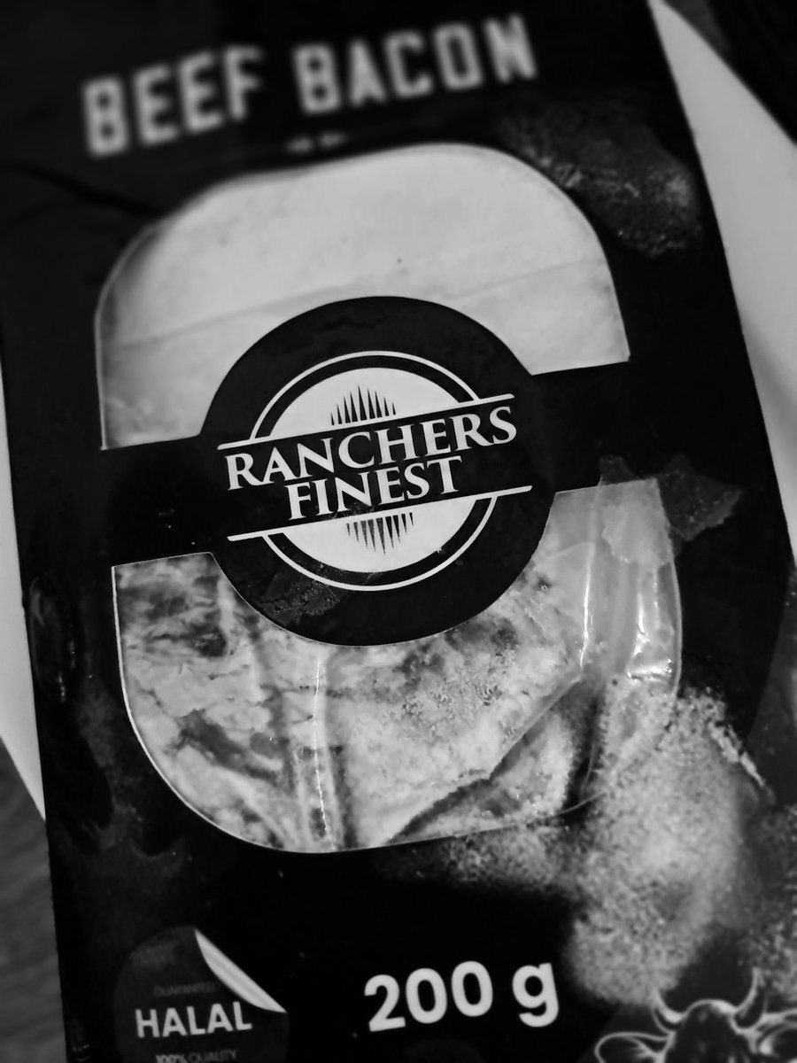 djbushbaby's tweet photo. "New year, same love for bacon."
@ranchersfinest 
#RelishishTheFlavor
#MadeInUG
#Safe
#Affordable 
#Convenient https://t.co/V5pggZUPAC