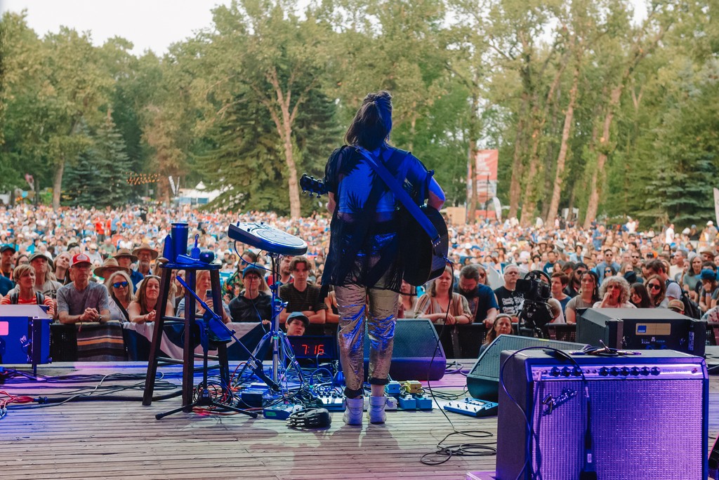 ⭐️ LAST CALL for our Folk Fest holiday sale! ⭐️

Our holiday sale ends tomorrow morning — what are you waitin' for? We've got big big things planned for '25 😎

Get them tix:
eventbrite.ca/e/calgary-folk…