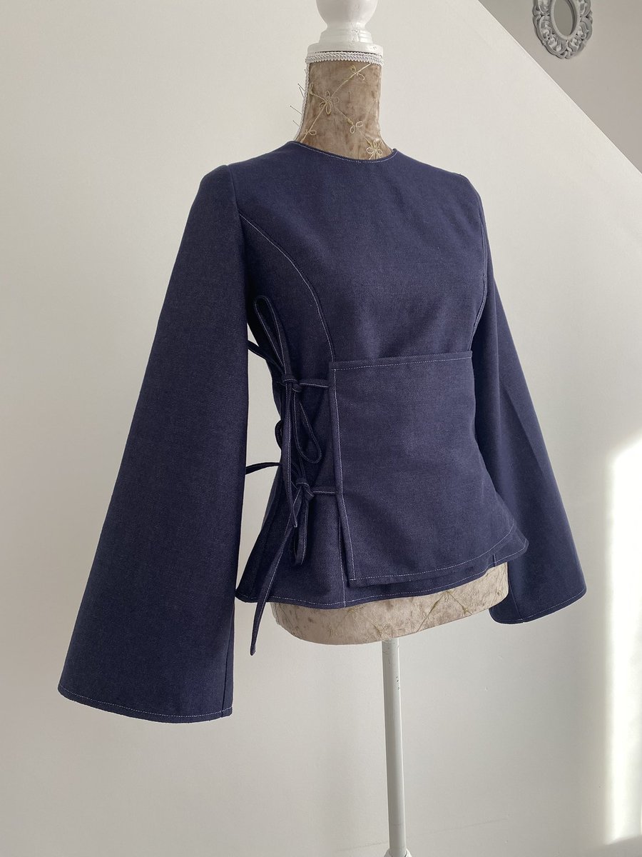 mireea_'s tweet image. ma première création de l'année