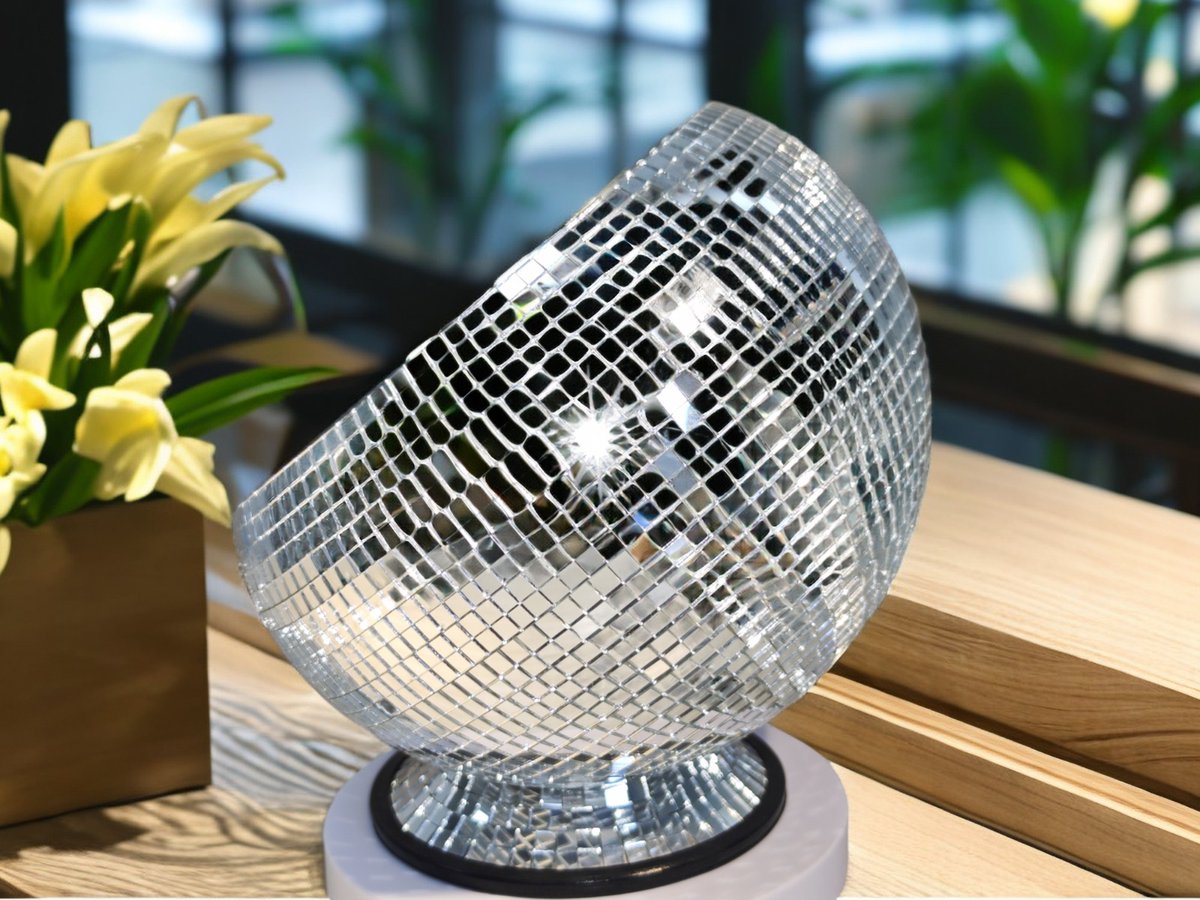discomfg's tweet image. Upgrade your parties with our Stainless Steel Multifunctional Disco Ashtray/Trash Can/Ice Bowl! 🪩Stylish, versatile, and perfect for you🌟

Shop now: mfgdisco.com | Amazon: amazon.com/stores/MFGDISC…
#DiscoAshtray #MFGDISCO #PartyDecor #MultifunctionalStyle #EventVibes