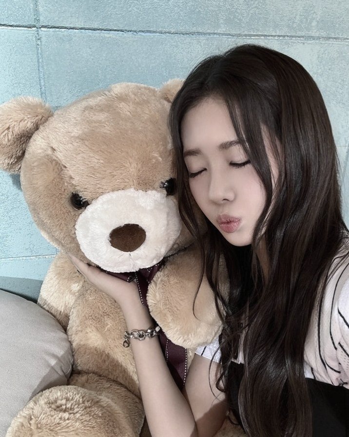 𝖬𝗋. 𝖳𝖾𝖽𝖽𝗒 𝖡𝖾𝖺𝗋,