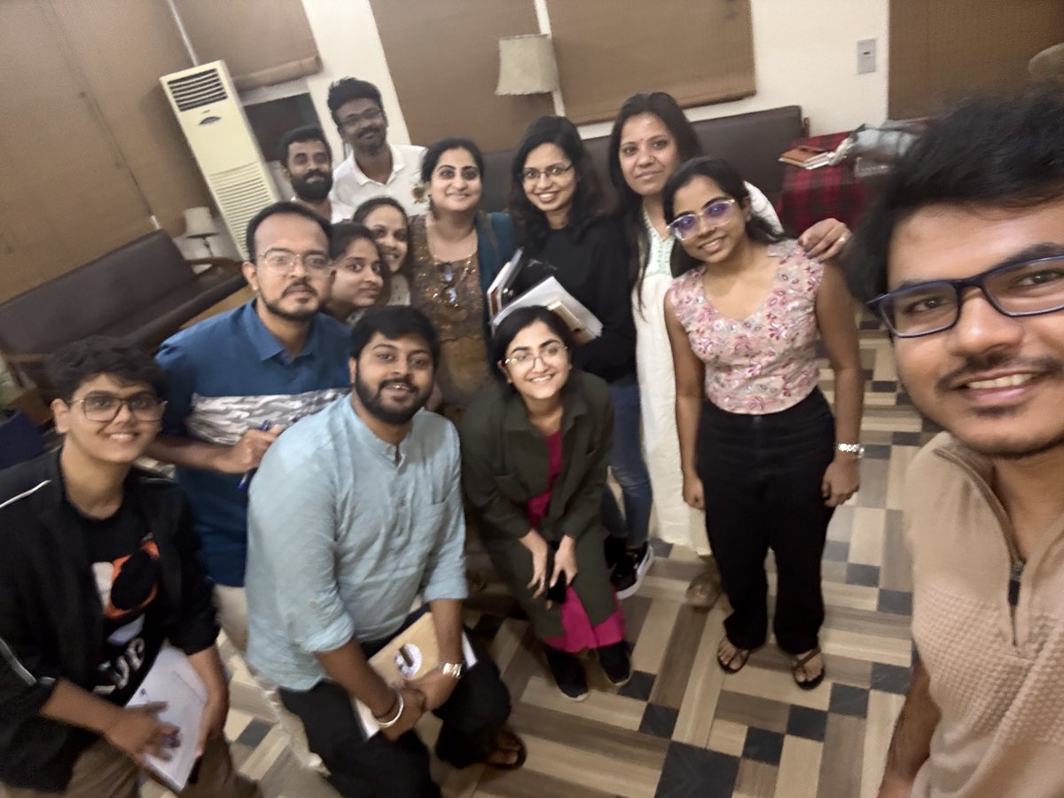 We had our first Lab New Year workshop. It was a day-long joint reflection exercise, and we learned a lot! We celebrated wins from '24, charted goals for '25, gave and received feedback on how we can grow in the coming year, &amp; more. Do read  for details shorturl.at/m3aQe A