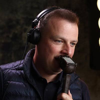 AlexMuhangi's tweet photo. @premierleague & @SkySportsNews I have a question: Does @ConorMcNamaraIE sound the same at home, especially when his wife greets him after work? On another note, he @jimbeglin and #andytownsend really complement each other perfectly well. #GreatCommentators https://t.co/PzIf20JXiT