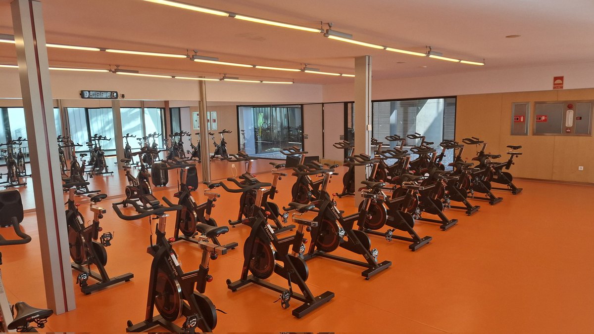 També tenim canvis en  les sales on fem classes, mantenint-se la mateixa instal•lació a excepció del cicle que canvia de la piscina Yurema al CTD.

Consulteu al arribar a la instal•lació si la vostra classe canvia de sala.
<a href="/ajvila/">Ajuntament de Vila-real</a>