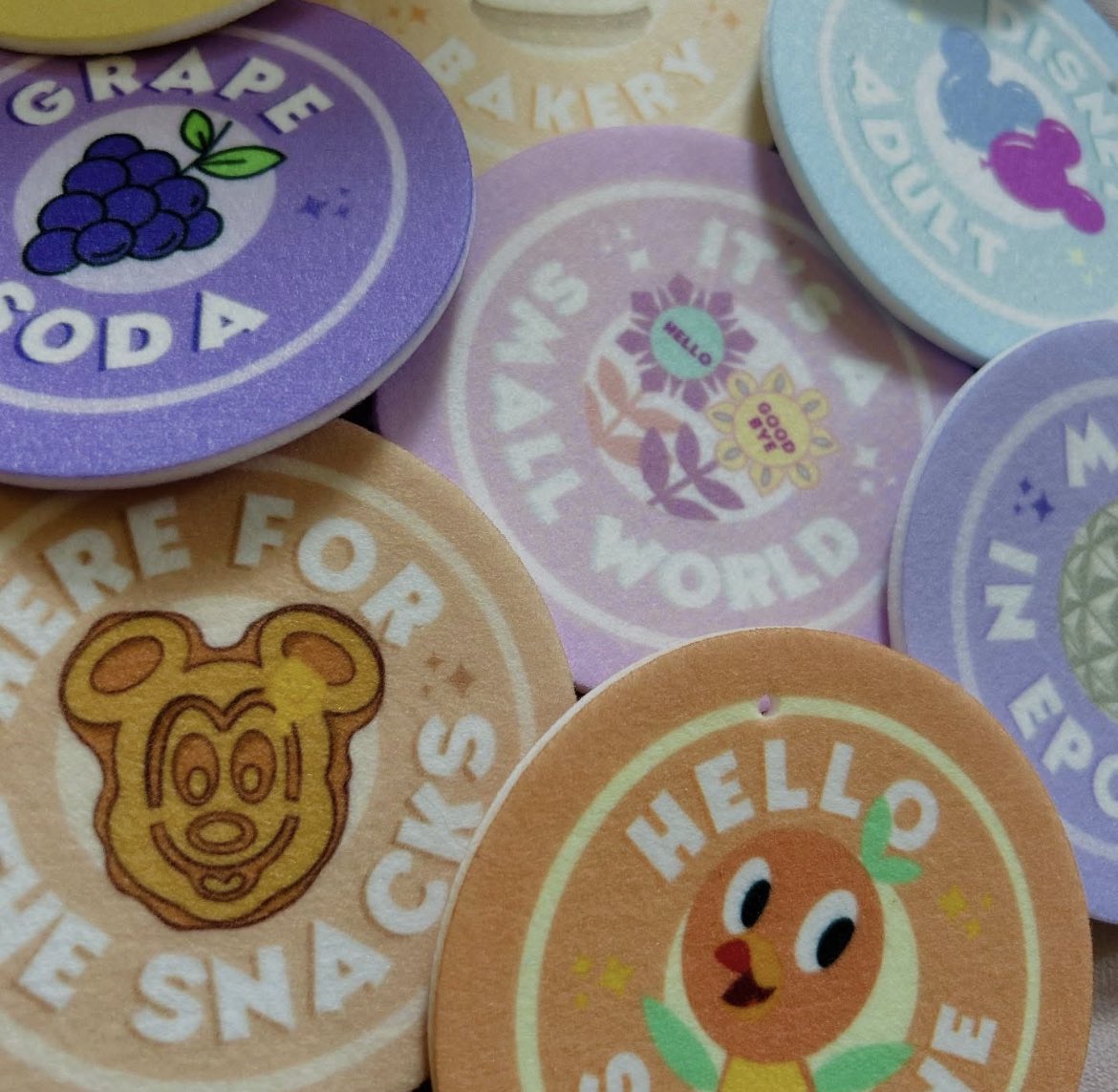 smallworld_cc's tweet photo. Would you all like to see car fresheners restocked this year? Tell us in the comments if this is a product you would use in winter 🚙✨  #candle #waxmelt #soywax #uk #scented #gift #present #disney #inspired #handpoured #uk #etsy #diffuser #waxpot #roomspray #stickers #glasscup https://t.co/ev2AgC6bpd