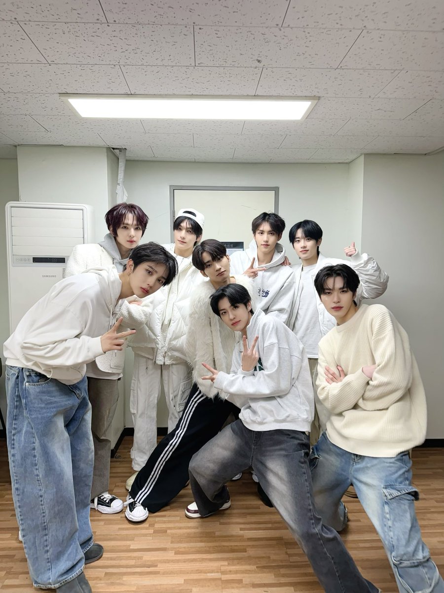 EPEX Official tweet media