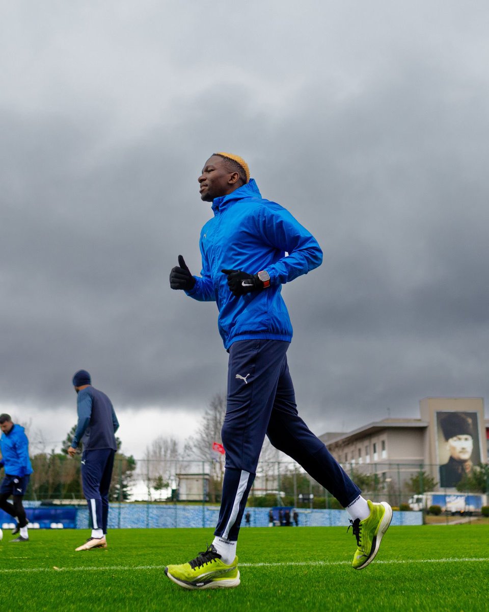 omeruo22's tweet image. It’s been a difficult few months. Glad to be running again.. can’t wait to start helping my team again.. I have missed it.. 💪🏾💪🏾 #unclek #offthepitch
