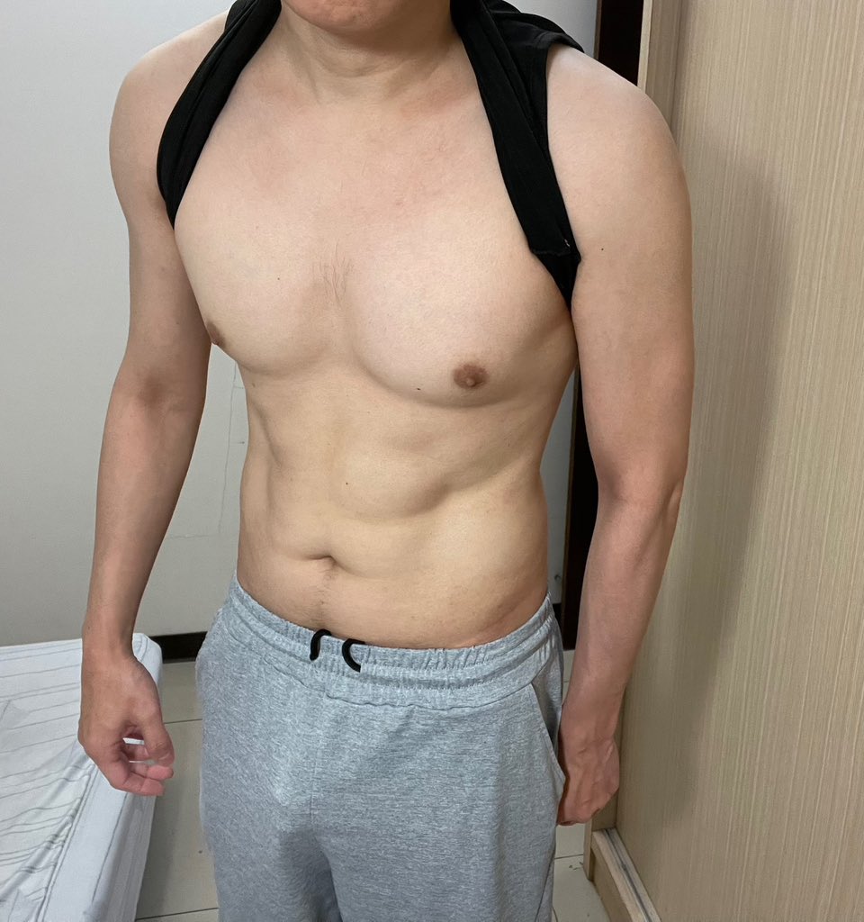 冬季就是棉褲的季節‥超舒服的！
人人應該都有件棉褲吧 ? 
 # 喜歡看棉褲 ; 也喜歡被看棉褲