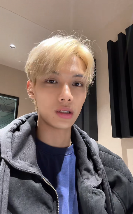 roadtohengdian's tweet photo. xingxing is currently live on douyin !

https://t.co/G54HBF4qoi https://t.co/xC9KvR2Gtw
