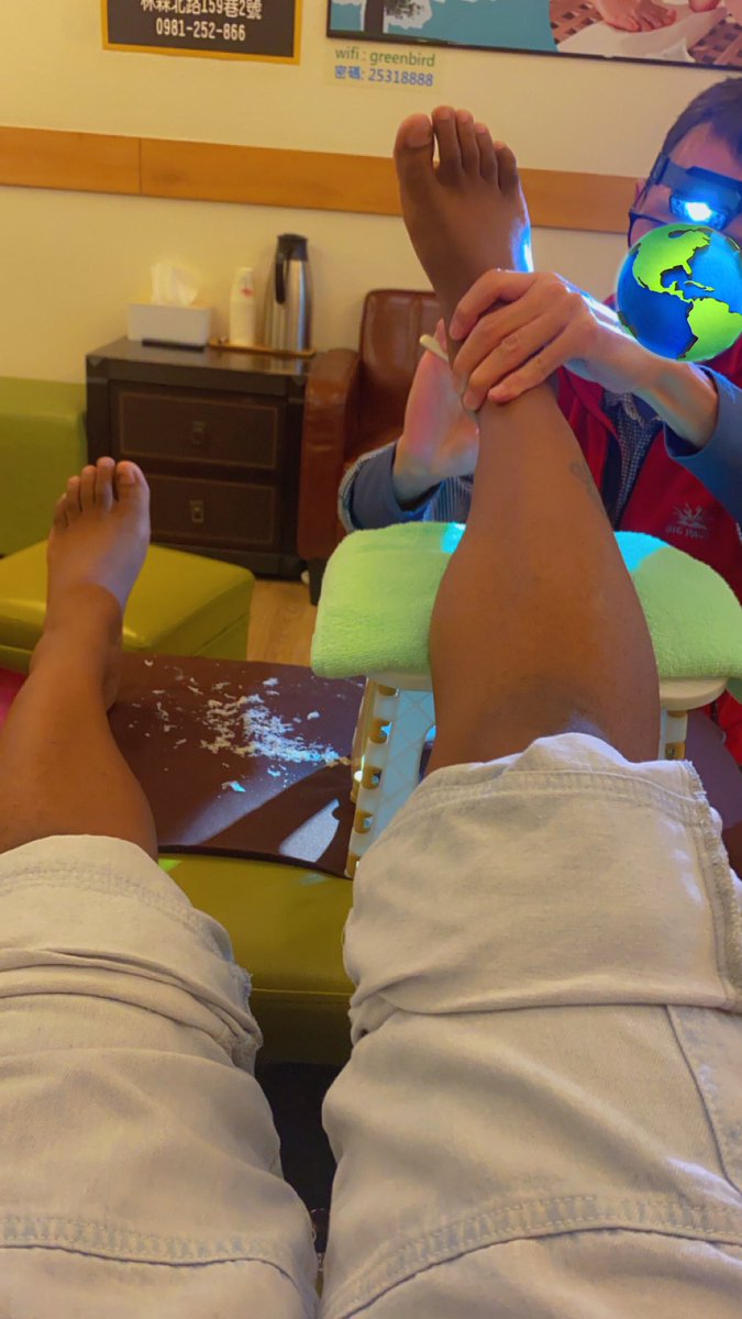 Meelarno's tweet image. #SundaysAreFor self care😌🤍.

It’s that time of the year again🧂🗻…😂🤦🏽‍♂️