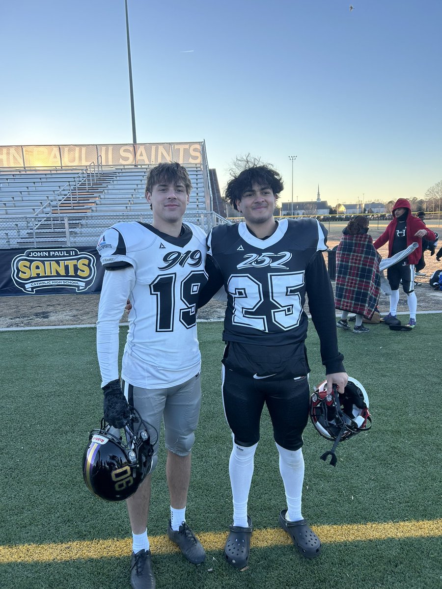 Matthew Hannegan (@matthewhannegan) on Twitter photo Had an awesome experience yesterday playing in the 919v252 all star game. Got to meet a lot of new people, with a lot of learning opportunities from the great coaching staff. #919v252 #allstargame <a href="/GoldenHawksFB/">Coach Furth</a> <a href="/maxwell_allen34/">Max Allen</a> <a href="/Maddoxmoore44/">Maddox Moore</a> <a href="/ConnorBost/">Connor Bost</a> Had an awesome experience yesterday playing in the 919v252 all star game. Got to meet a lot of new people, with a lot of learning opportunities from the great coaching staff. #919v252 #allstargame <a href="/GoldenHawksFB/">Coach Furth</a> <a href="/maxwell_allen34/">Max Allen</a> <a href="/Maddoxmoore44/">Maddox Moore</a> <a href="/ConnorBost/">Connor Bost</a>