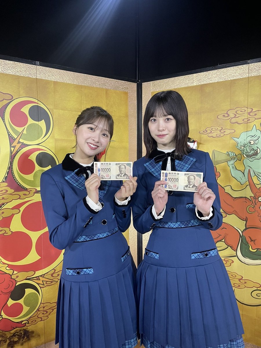 hinatazaka46's tweet photo. 【ブログ更新☀️ 富田鈴花】 鬼レンチャン達成しました🌈 https://t.co/n2Hqu6KAOG #日向坂46 #富田鈴花 https://t.co/BtshCgWeiQ