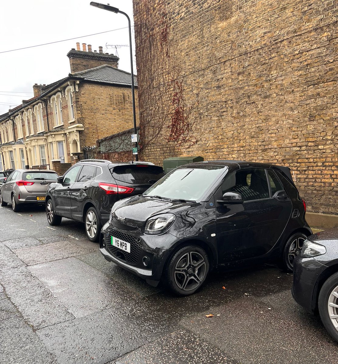 Lawrence Whittaker tweet media