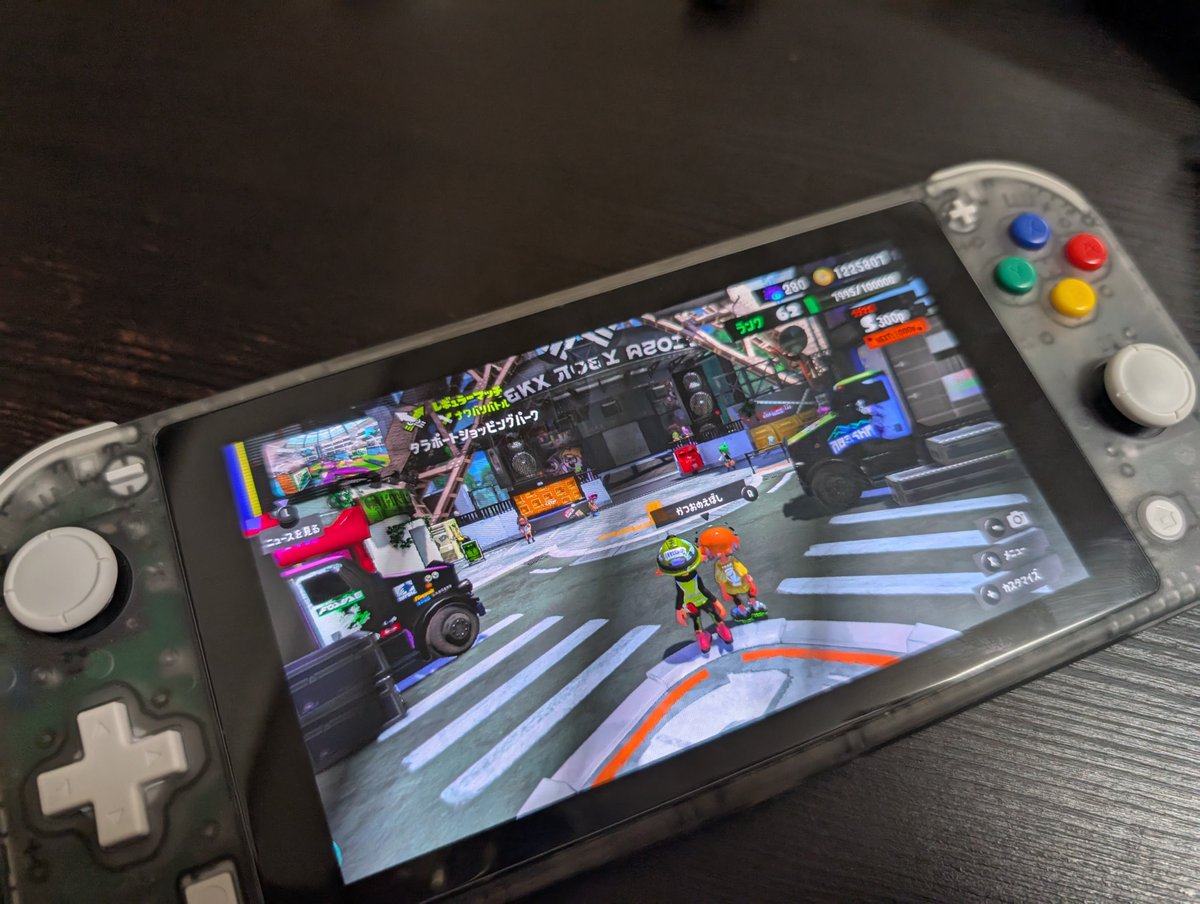 shintake_kimura's tweet photo. #super5oled
Having almost 3 hours for installing carefully due to I mess up some fixing other than this, with that both screen ZIF poistion and shell not closing enough happens. It is much easier to do with shell swapping and I took more time for fixing issues for the shell. https://t.co/DOq0tIOoLo