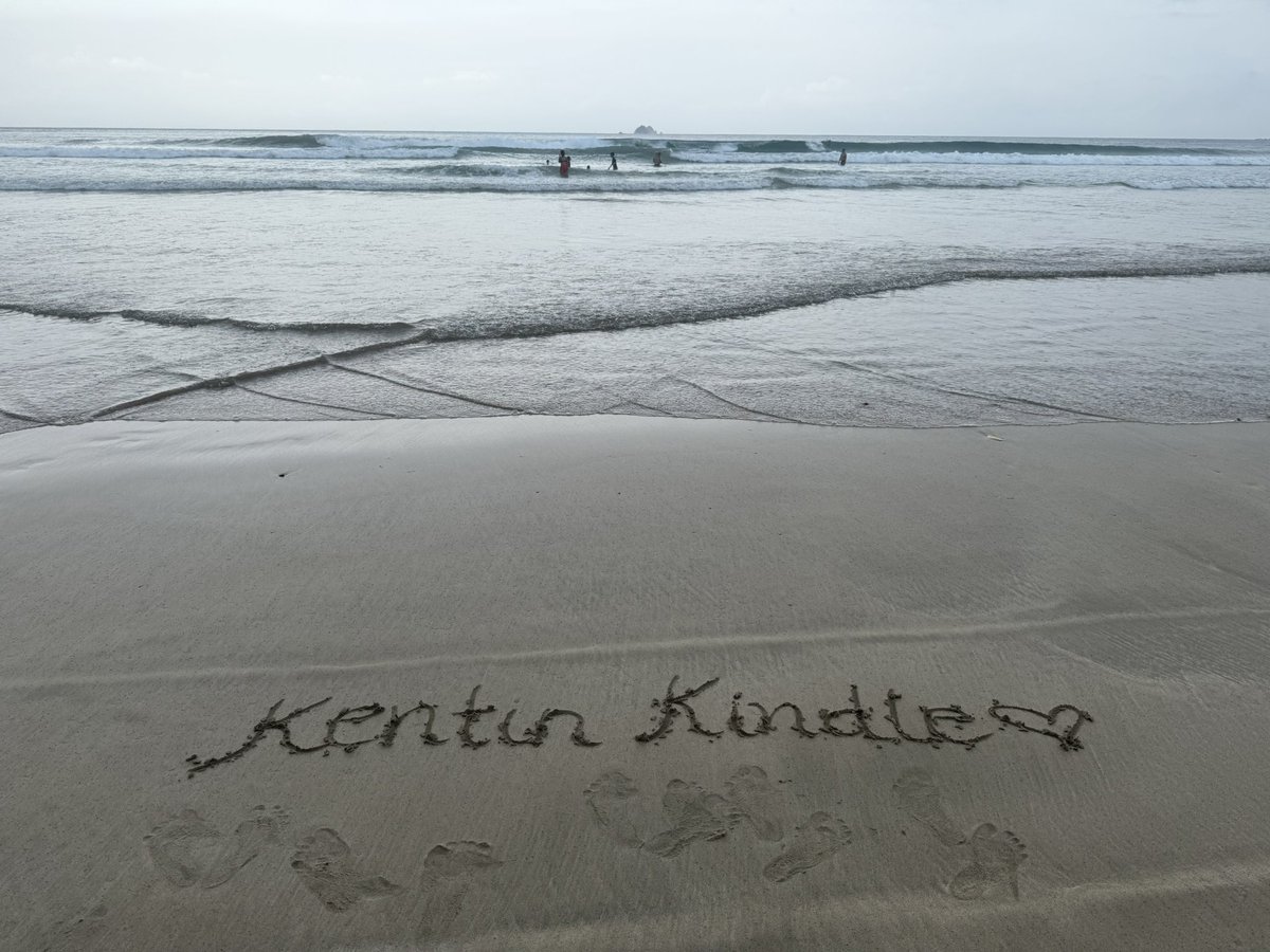 Belle_Louise89's tweet photo. Palagi. 

#KENTIN #KUTINGS https://t.co/Nw9P5HIf9W
