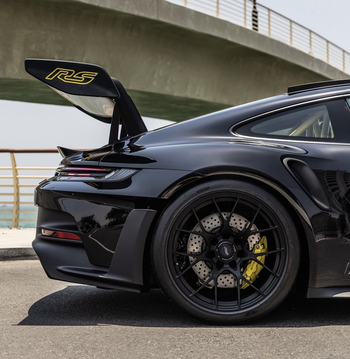 Black 992 GT3 RS