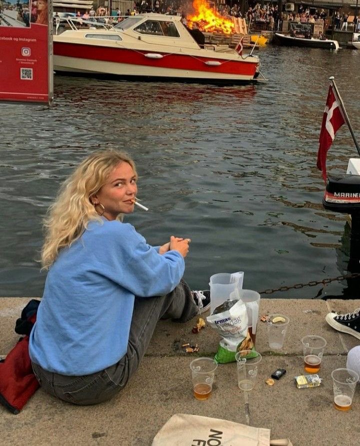 Cigarette Nostalgia tweet media