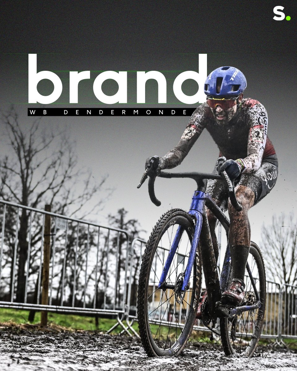 sporza_koers's tweet photo. Brand fietst het beste door te modder in Dendermonde, Van Empel en Pieterse verdelen de overige podiumplekken na lekke banden. #Veldrijden #Wereldbeker 

https://t.co/zAvb88lgJV https://t.co/xd6x9LQaQa