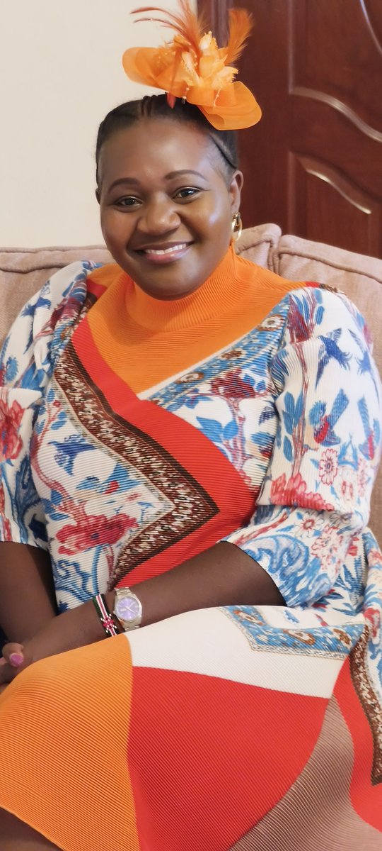 KhasoaSore's tweet photo. Happy blessed Sunday 🧡🧡 https://t.co/Vvg3xFb2bm