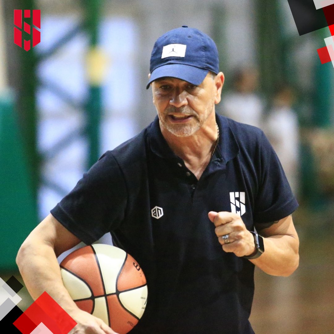 shernandezarg's tweet photo. ¡¡Oveja en acción!! 🔥 Vivimos otra gran jornada en el Campus @ssergioh con el exentrenador de la Selección Argentina a full entrenando con los campistas ⛹️⛹️‍♀️

Lo dieron todo y nos divertimos en Once Unidos, Mar del Plata 🌊☀️🏀 https://t.co/9AhIza6e7v
