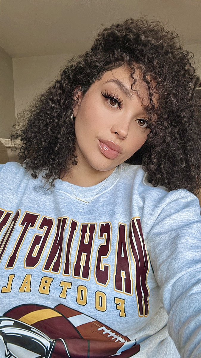 𝓰𝓵𝓸♔ tweet media