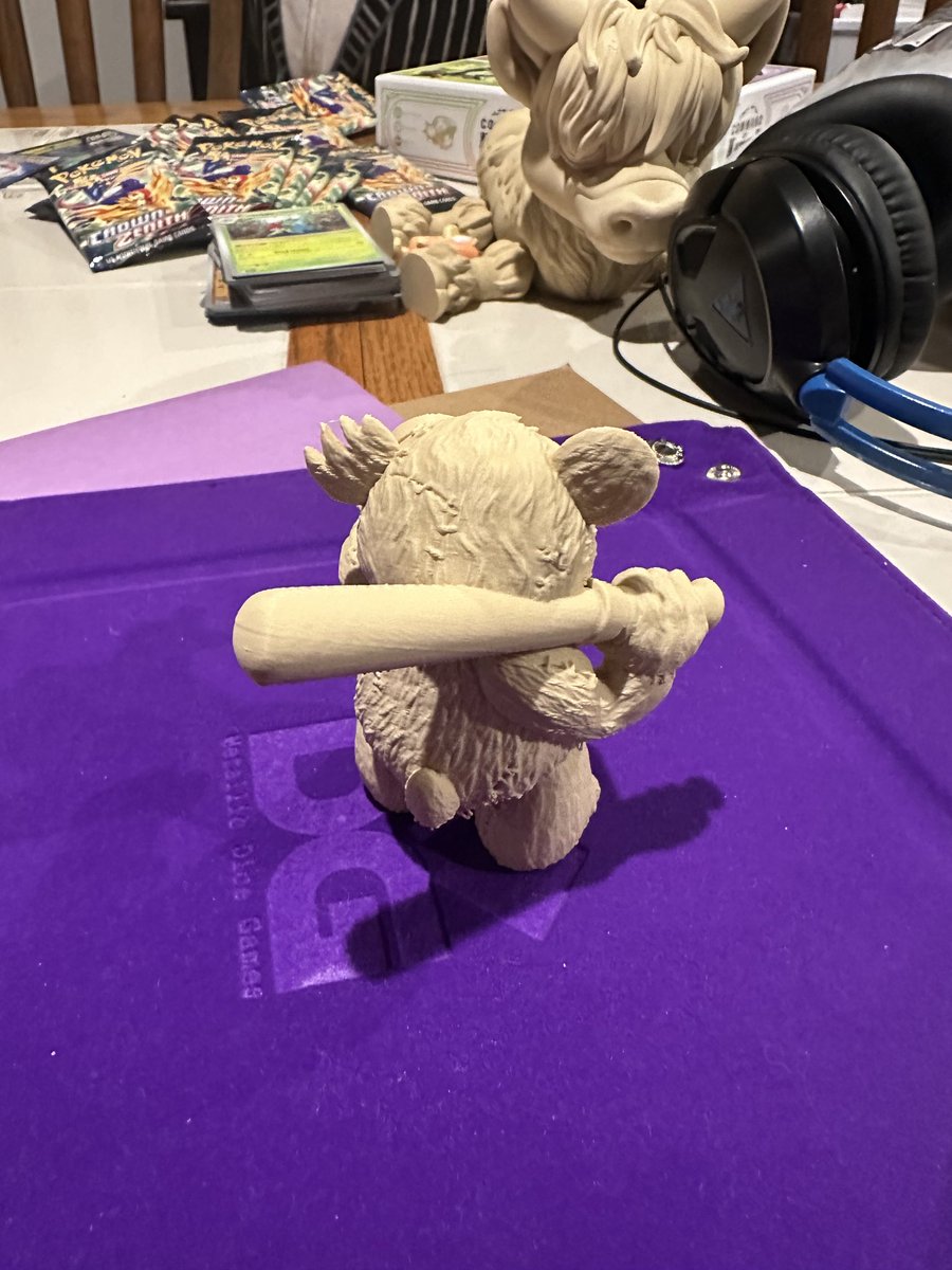 alt_world's tweet image. Good morning. Let&apos;s open the day with a preview look at the test print of the Mr. Button inaction figure, that will be part of the Kickstarter for the Let&apos;s Hunt Monstas! No.2 comic book 👍 

#miniature #mrbutton #comics #Kickstarter #letshuntmonstas #preview