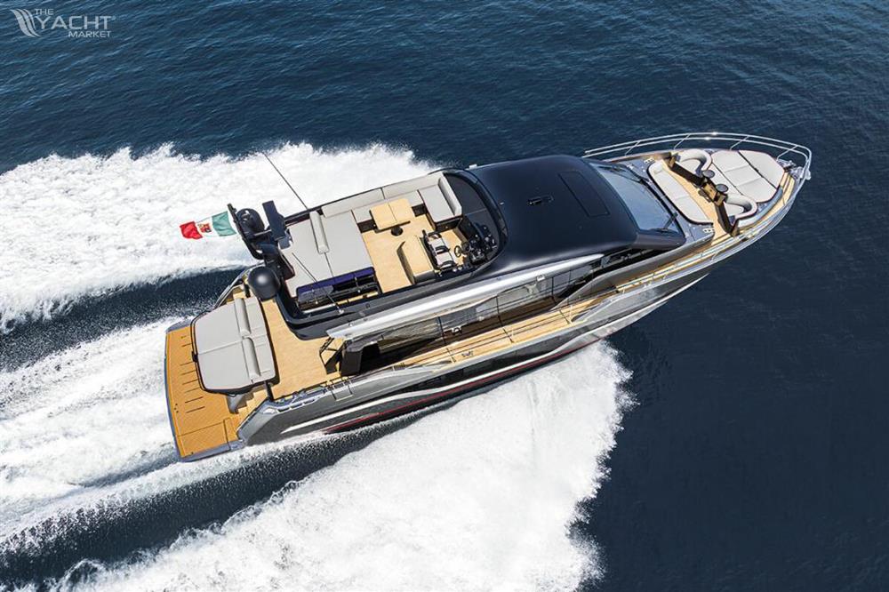 theyachtmarket's tweet photo. The Cranchi Sessantasette 67 Corsa, located in Locarno, Switzerland https://t.co/b5UBeJOW04
#buyboat #sellboat #yachting #yachtbroker #boating #boot #bateau #usedboats #barca #abya #britishmarine #boten #hiswa #jacht #iyba #boatdealer #boats #barcos #yatco #cranchi #barche https://t.co/TT6hAy3WLn