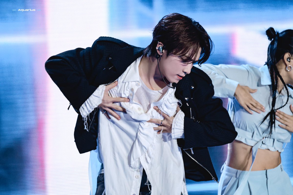 250105 GDA

#세븐틴   #SEVENTEEN   #dino  #디노 
<a href="/pledis_17/">세븐틴(SEVENTEEN)</a>