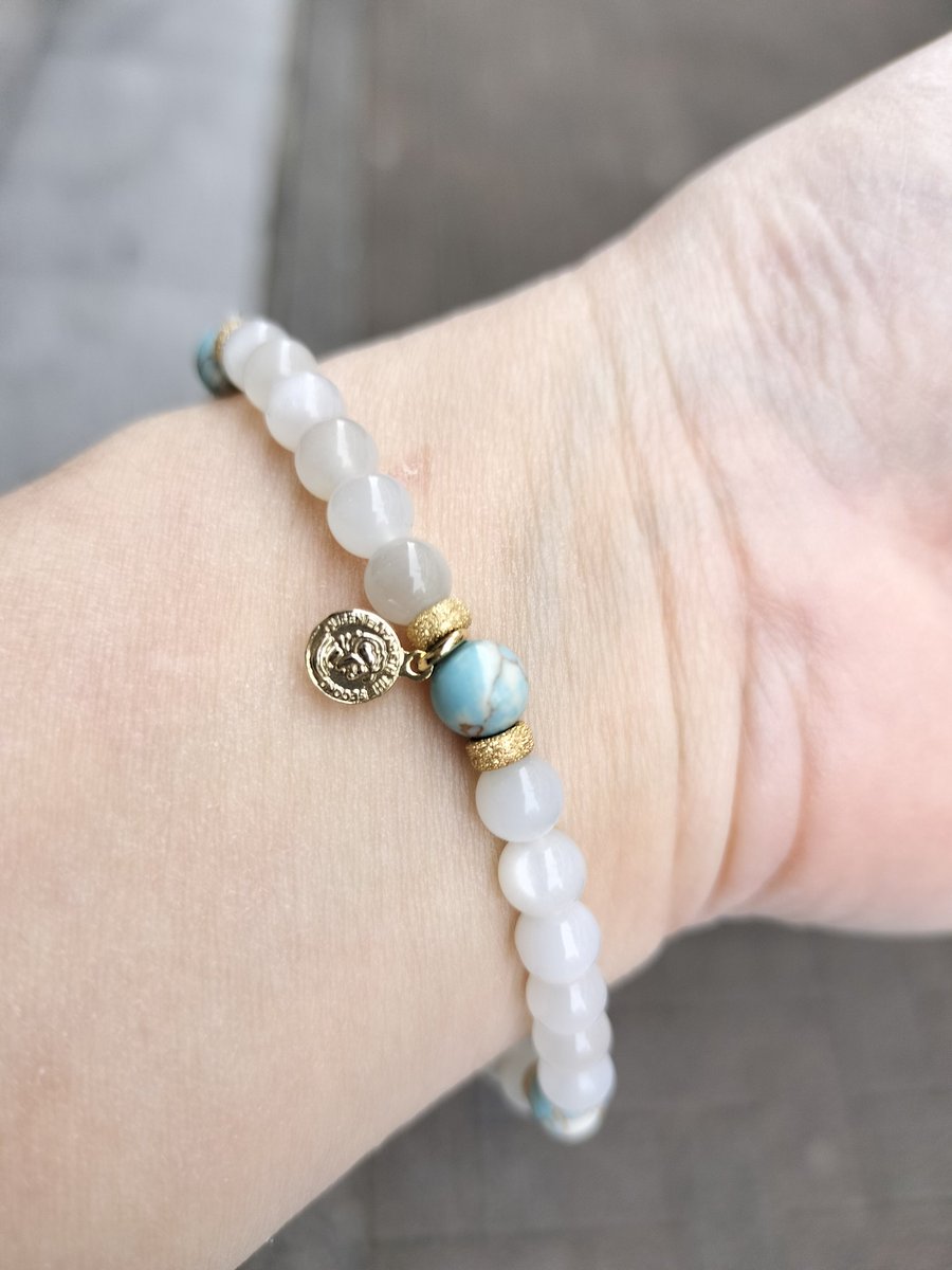 月読命のブレスレット