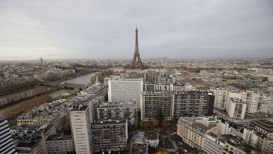 info_Paris_IDF's tweet photo. 🔴 FLASH - #Paris : Attention aux résidences #secondaires et logements vacants.
👉 Afin de limiter la tension #locative, la municipalité a l’intention d’augmenter fortement les taxes sur les appartements sous-occupés. (Lp) #Locations https://t.co/yL8i4vqhel