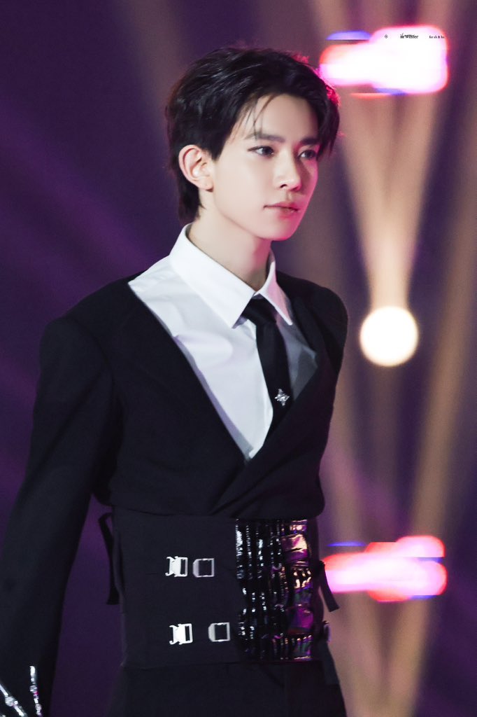 lee_heelii's tweet photo. 250105 GDA

#ENHYPEN #エンハイプン #엔하이픈
#HEESEUNG #희승  #ヒスン https://t.co/IGEQOrok7r