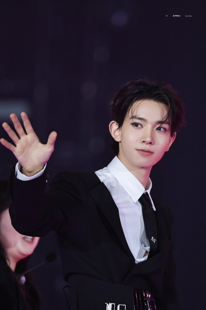 lee_heelii's tweet photo. 250105 GDA

#ENHYPEN #エンハイプン #엔하이픈
#HEESEUNG #희승  #ヒスン https://t.co/IGEQOrok7r