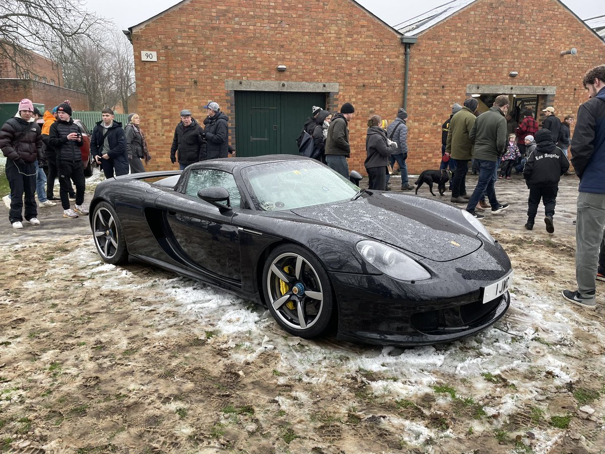 The People tweet media