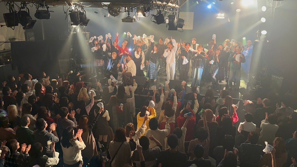 fukumikenji's tweet photo. #ミュージカルDREAMER
放電企画ありがとうございました‼️

急遽でしたが
ダブル雲雀で歌えたのも
最高に楽しかった！！！

裏側の珍事件も
今日のMCで
しっかり成仏しました👻
（RYOSUKE @nryosuke1029 ごめんね🙇笑）

2/10のDVD発売企画も
みんなお楽しみに！！！！ https://t.co/CfjLeyCIq0