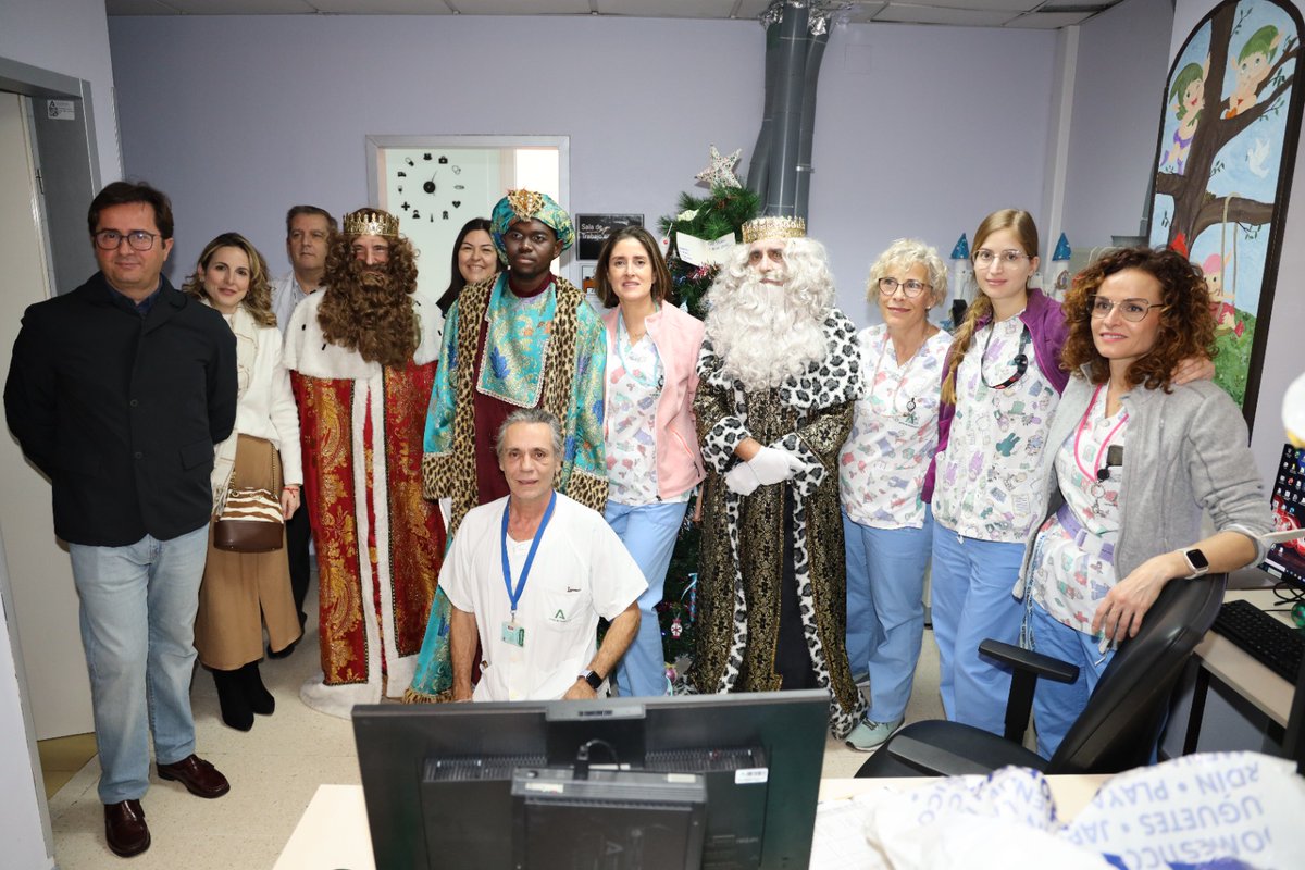 Hospital Universitario Poniente tweet media