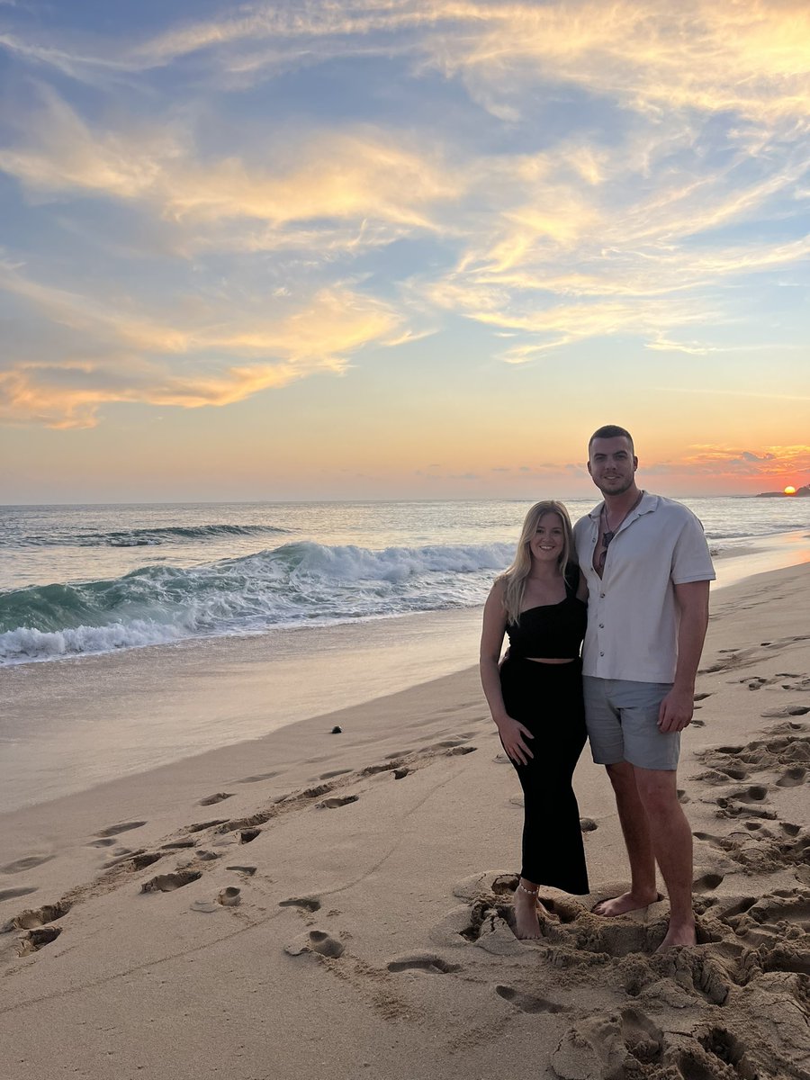 MissLeahPE tweet media