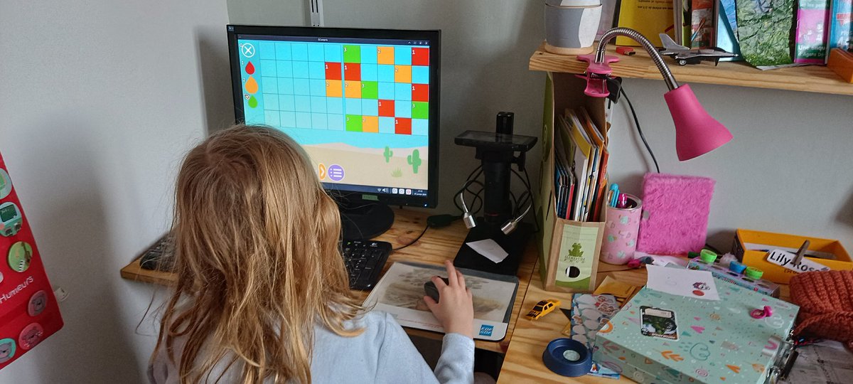Merci <a href="/PrimTux_Team/">PrimTux</a> 😚 ! Installation de la distribution #Primtux 🤩 sur un pc reconditionné ♻️à 80€ de chez <a href="/materielnet/">Materiel.net</a> + filtrage parental avec <a href="/The_Pi_Hole/">Pi-hole</a> 👌
La solution inclut des logiciels adaptés à différents profils d'âges, dont le très complet <a href="/g_compris/">GCompris</a>
#libre #linux