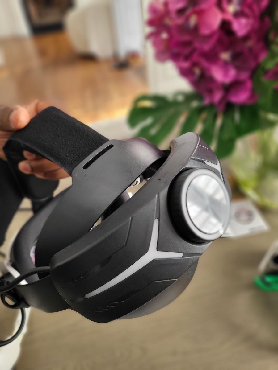 MlemonVR tweet picture
