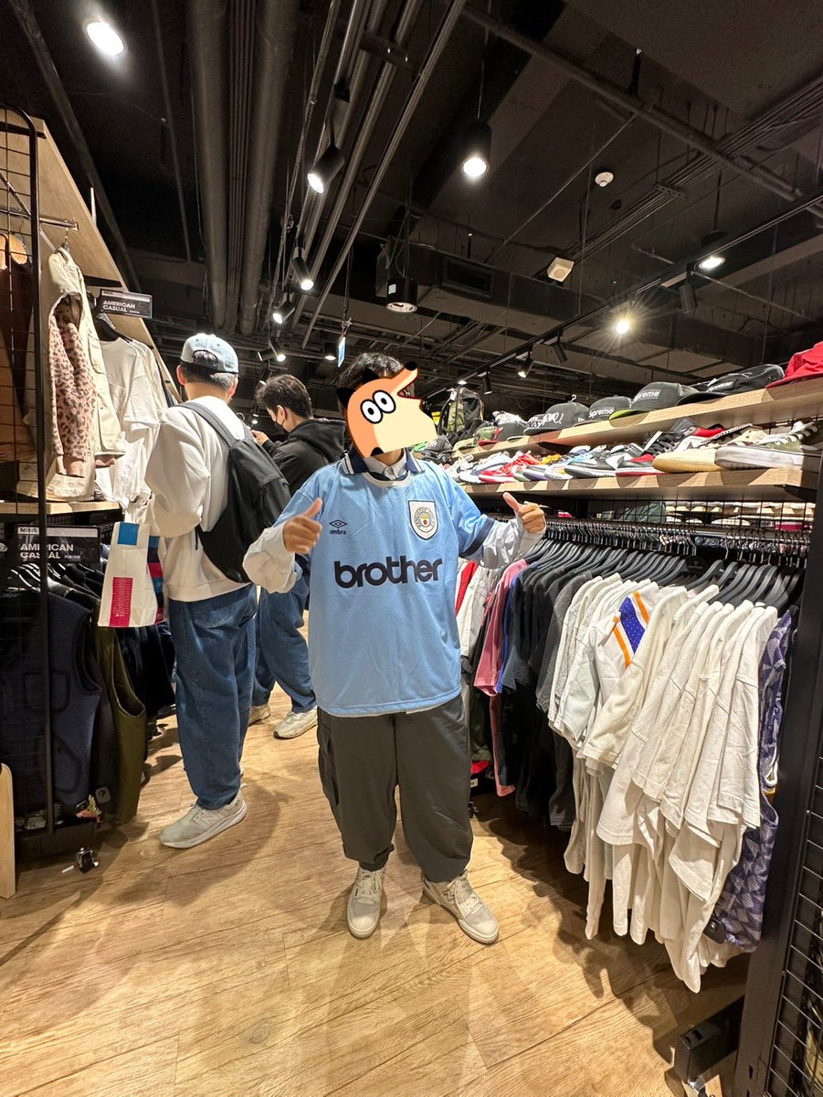 systemerror410's tweet image. 沒想到在二街能看到這種東西～
當然是太貴了，沒買