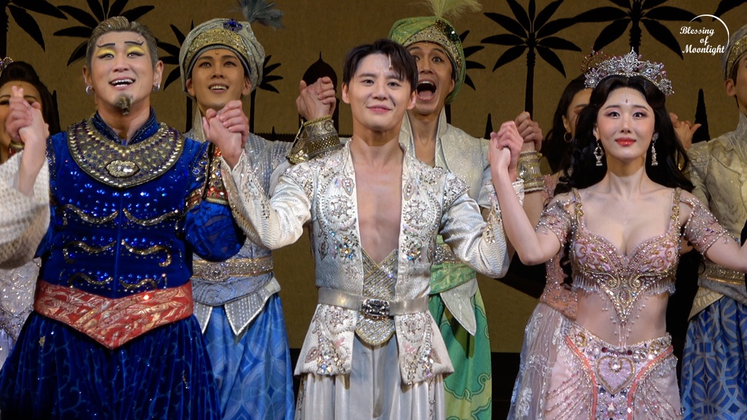 🔗 youtu.be/qMA1zljfBr0

[4K] 250104 뮤지컬 알라딘 김준수 커튼콜 🧞‍♂️✨메타클럽 티켓데이 
💜 뮤지컬 알라딘

#김준수 #XIA #시아준수 #JUNSU #KIMJUNSU #XIAJUNSU #ジュンス #뮤지컬알라딘 #알롱이 #샤라딘