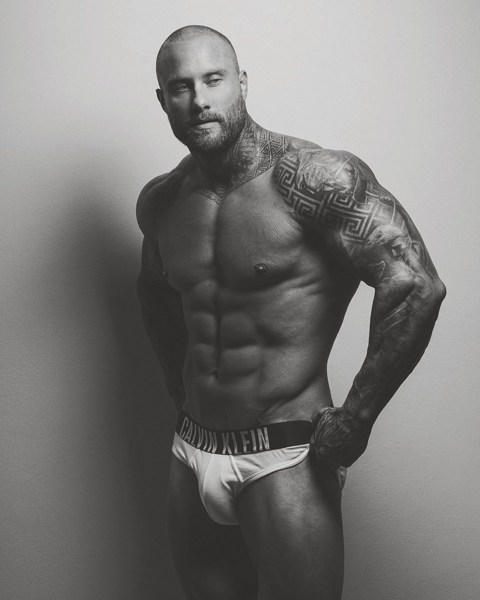 ㅤㅤ
Come and ride on me like the waves.

⠀⠀#freerol, #sexrolㅤ✗ㅤ#seductivesunday.
              #gayrol.
ㅤ