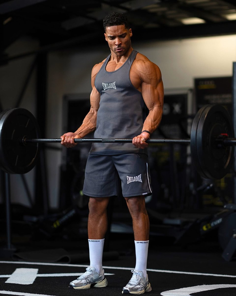 DANKE ♥️

Euer Feedback zur neuen VISION Kollektion ist wirklich toll &amp; macht uns glücklich! 😍

☑️ Zusätzlich gibt es -25% Einführungsrabatt auf den gesamten Shop mit dem Code „NEW25“ und gratis eine tolle 2,2l Stahl-Trinkflasche ab 80€ MBW 

Jetzt zuschlagen: